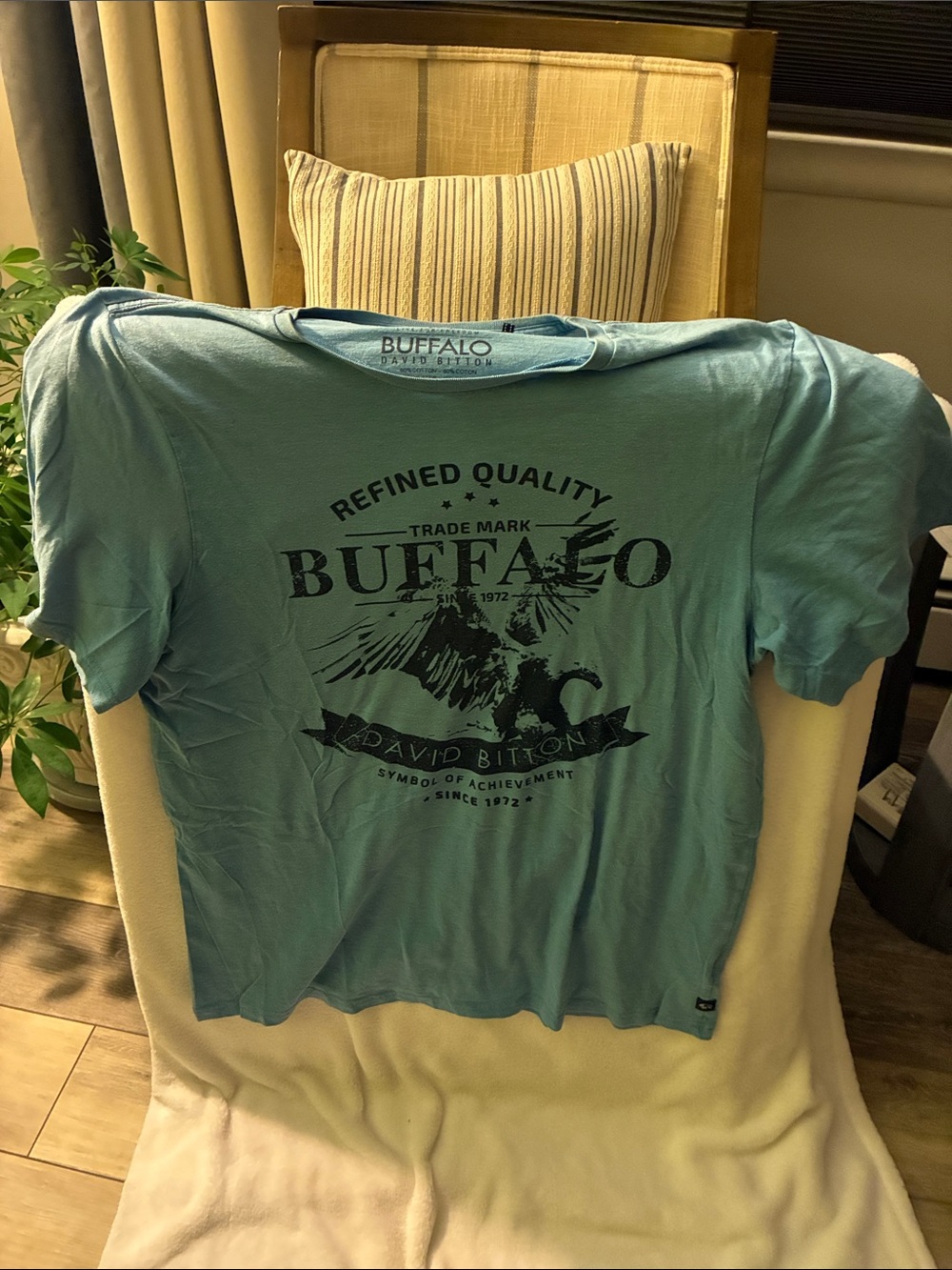 Buffalo David Bitton Men's Light Teal Graphic Short-Sleeve Tee